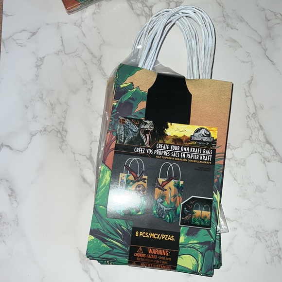 NWT Jurassic World 8pc Create Your Own Paper Bags for party favors - Picture 2 of 2